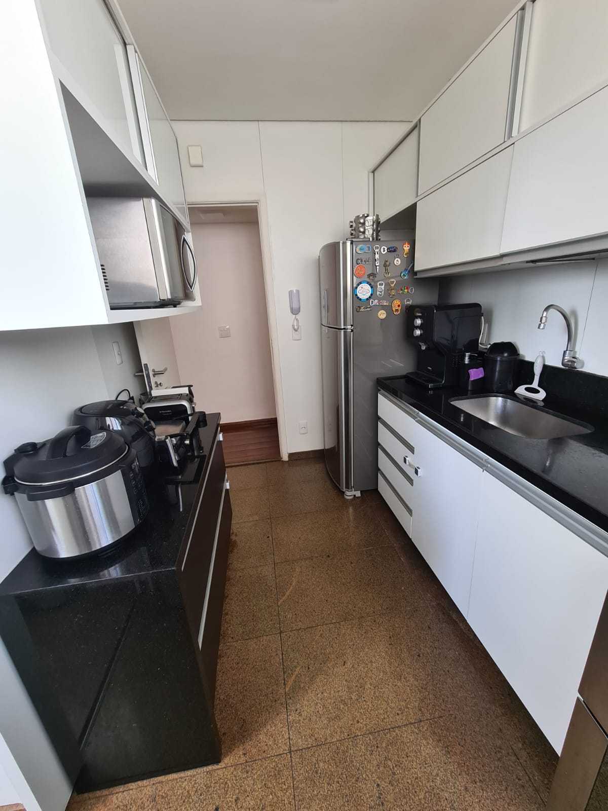 Apartamento à venda com 3 quartos, 116m² - Foto 18