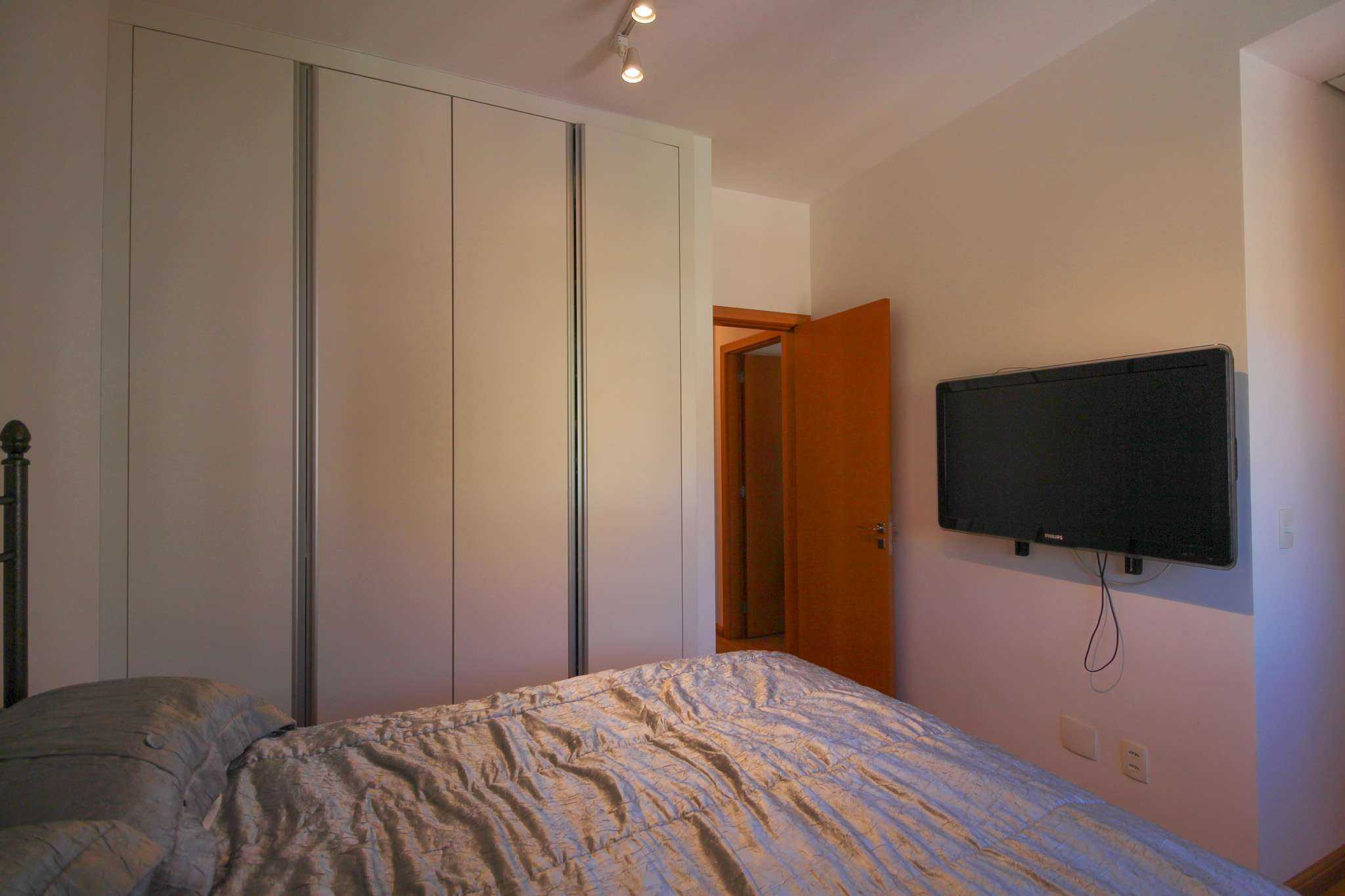 Apartamento à venda com 4 quartos, 183m² - Foto 11