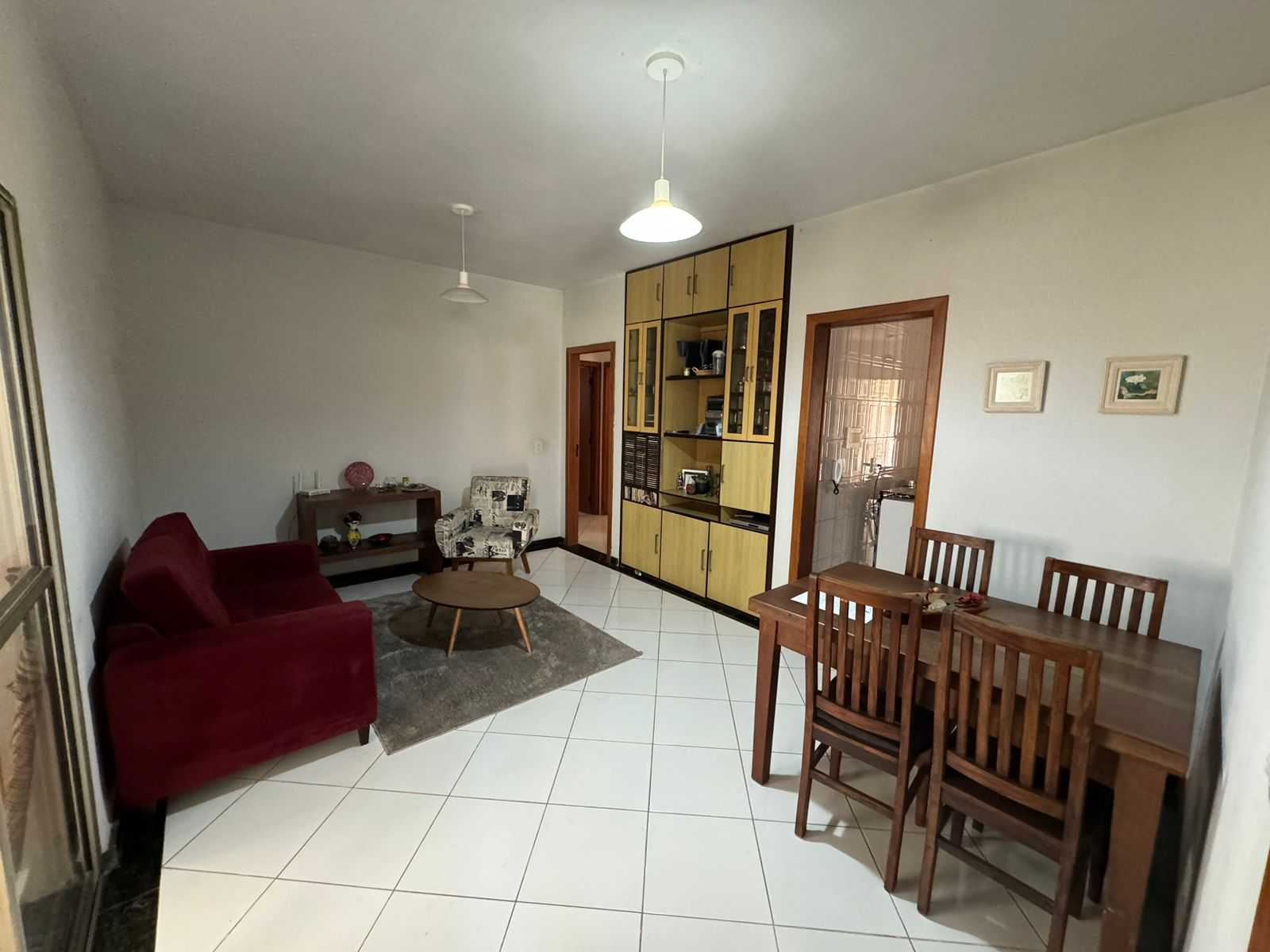 Apartamento à venda com 3 quartos, 80m² - Foto 1