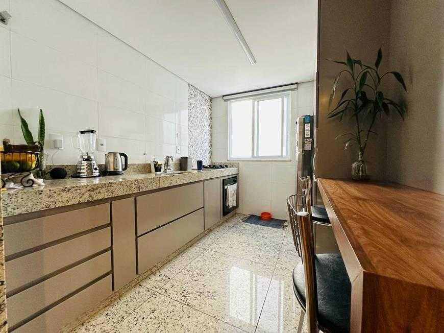 Cobertura à venda com 2 quartos, 115m² - Foto 8