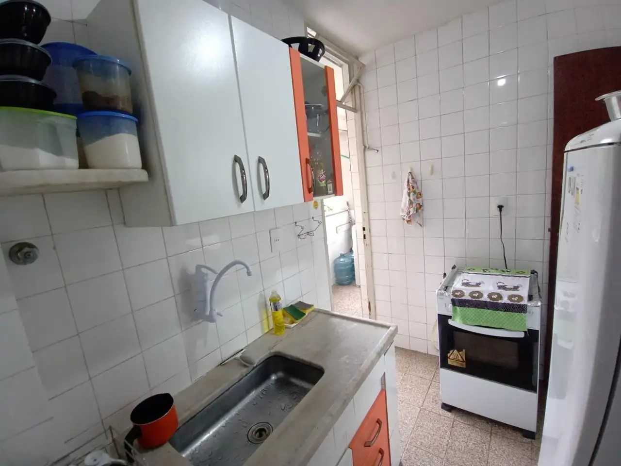 Apartamento à venda com 2 quartos, 60m² - Foto 10