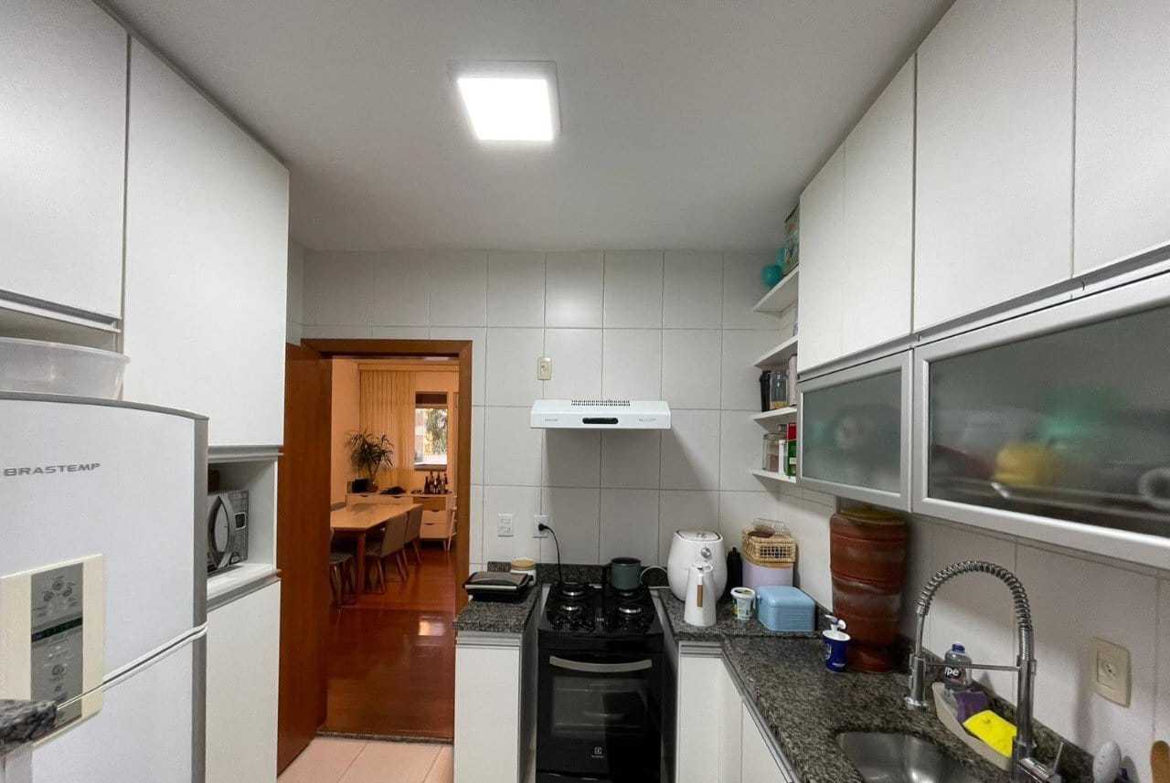 Apartamento à venda com 3 quartos, 100m² - Foto 15