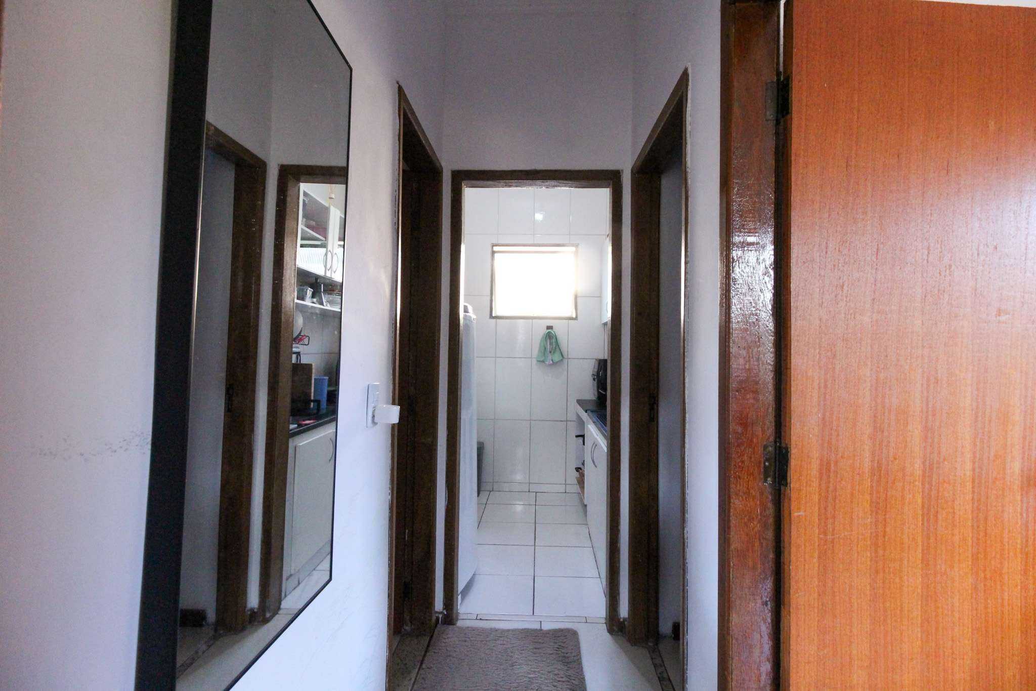 Apartamento à venda com 2 quartos, 60m² - Foto 4