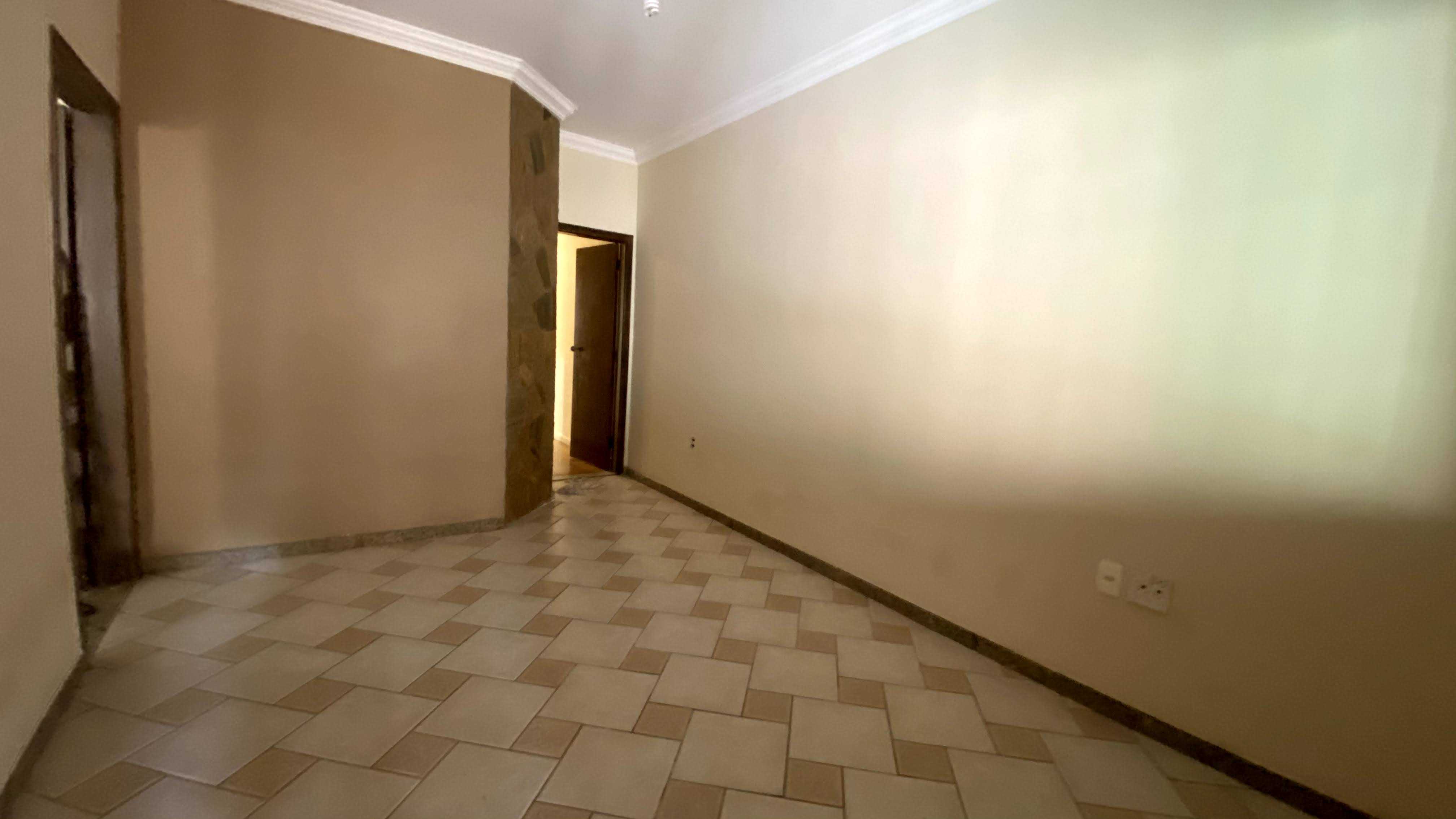 Casa à venda com 5 quartos, 250m² - Foto 10