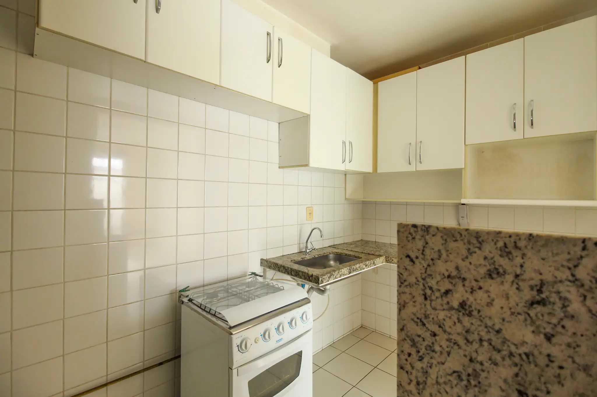 Apartamento à venda com 2 quartos, 55m² - Foto 13