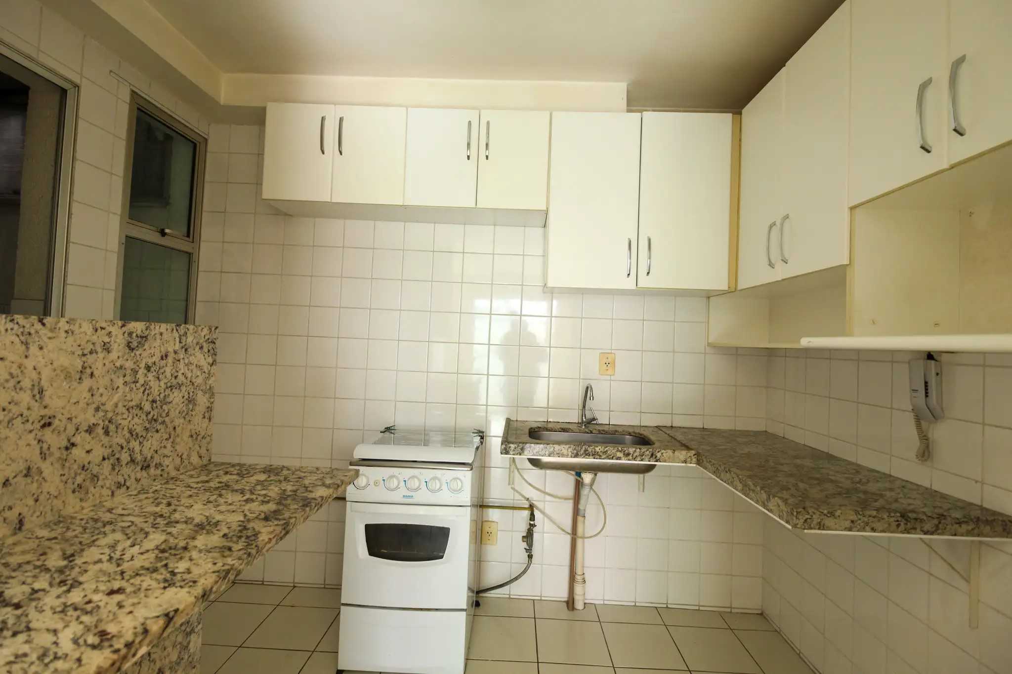 Apartamento à venda com 2 quartos, 55m² - Foto 12