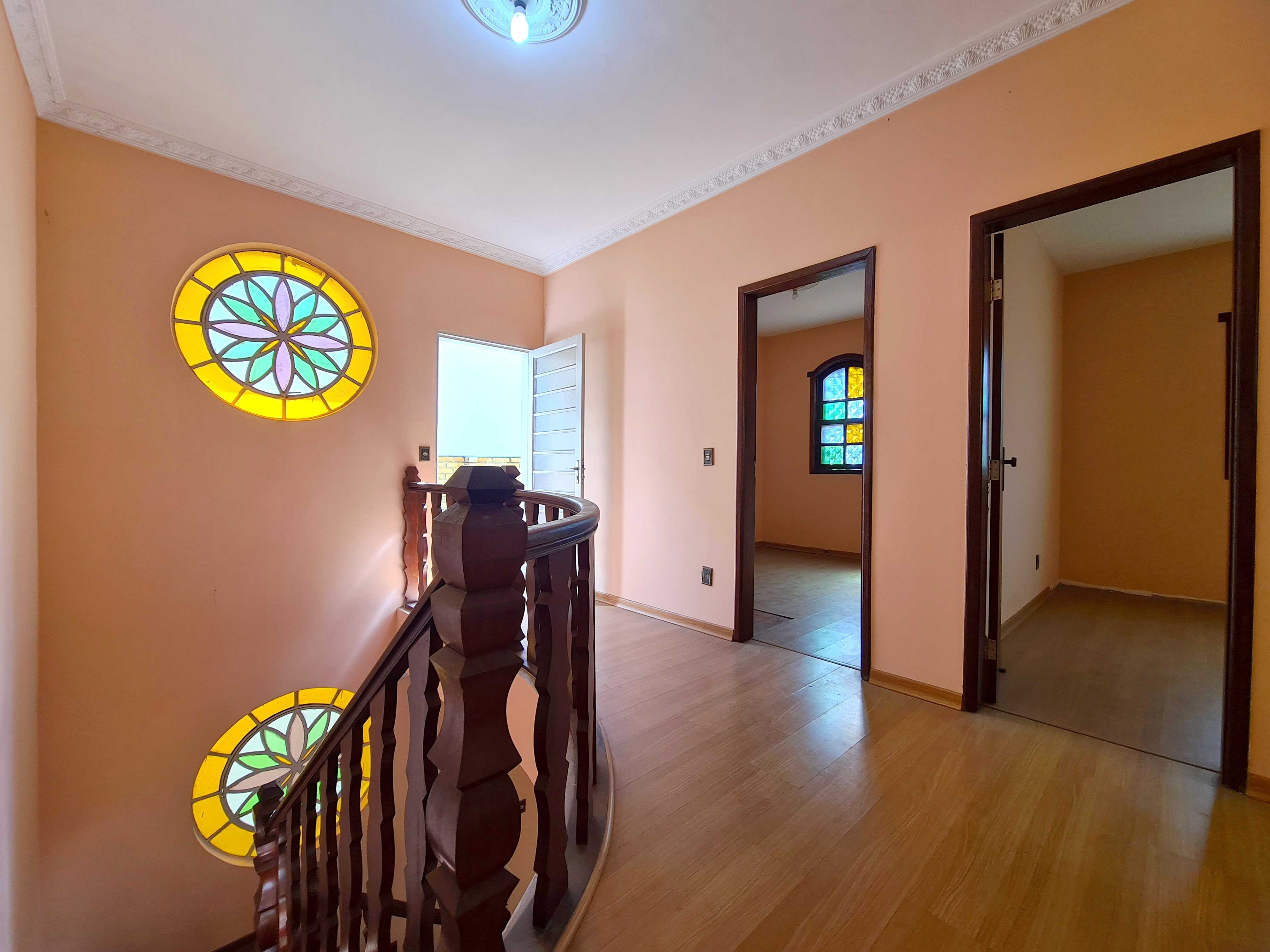 Casa à venda com 4 quartos, 250m² - Foto 12