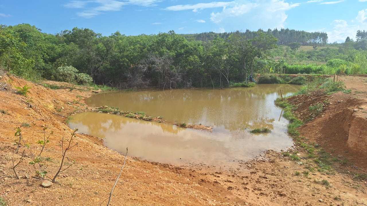 Chácara à venda com 1 quarto, 11m² - Foto 14