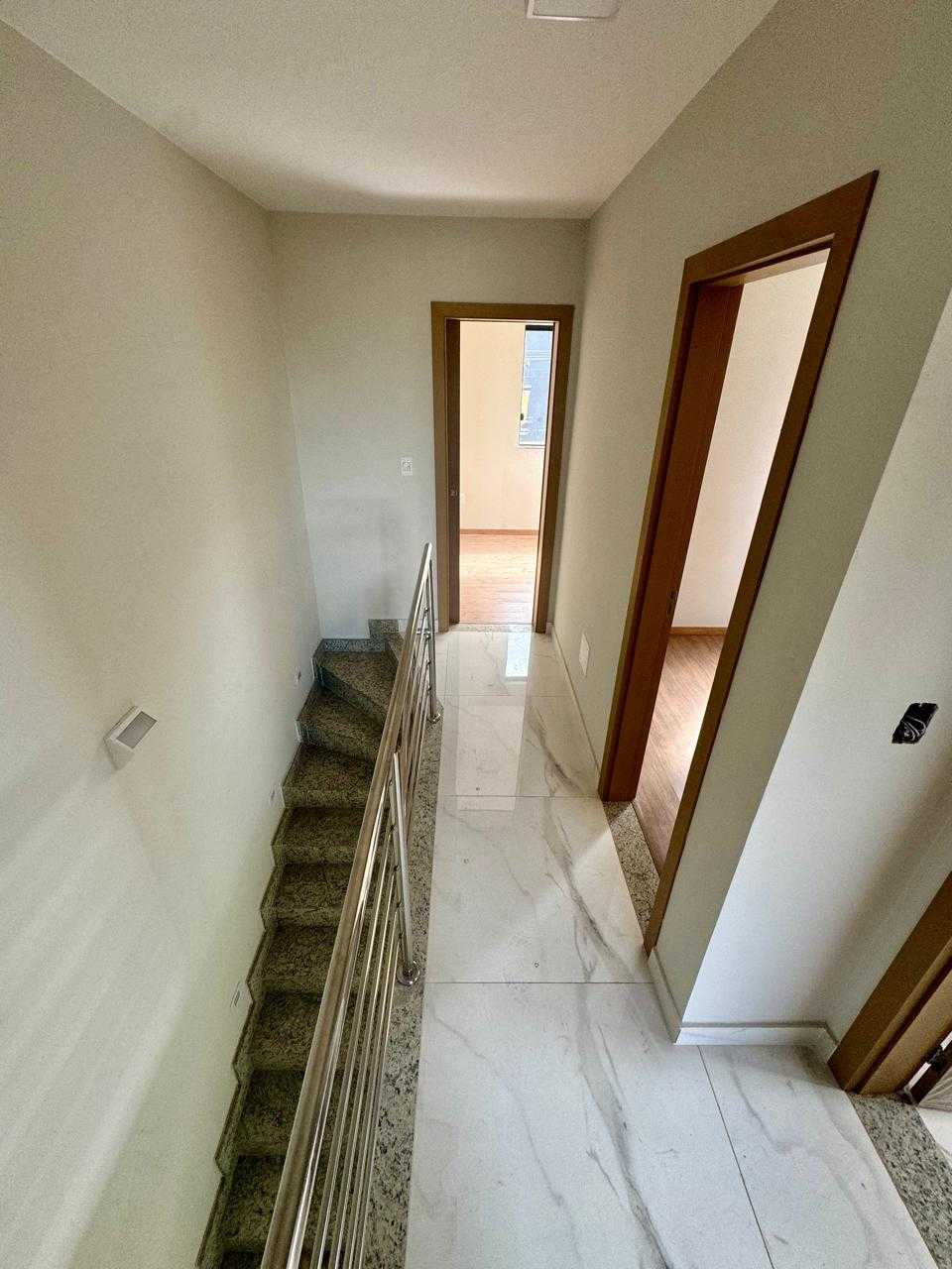 Casa à venda com 3 quartos, 102m² - Foto 14