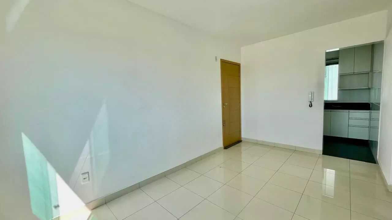 Apartamento à venda com 2 quartos, 45m² - Foto 3