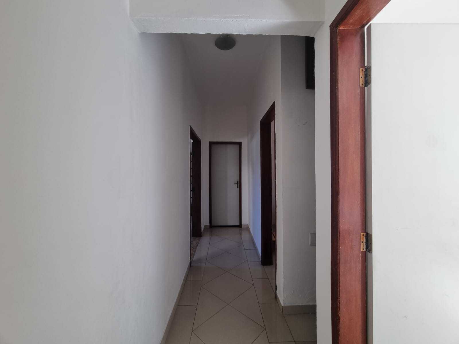 Casa à venda com 3 quartos, 200m² - Foto 12