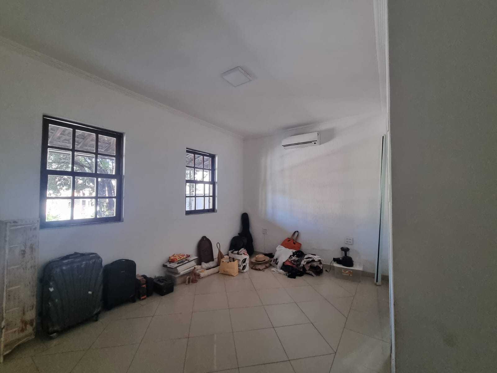 Casa à venda com 3 quartos, 200m² - Foto 19