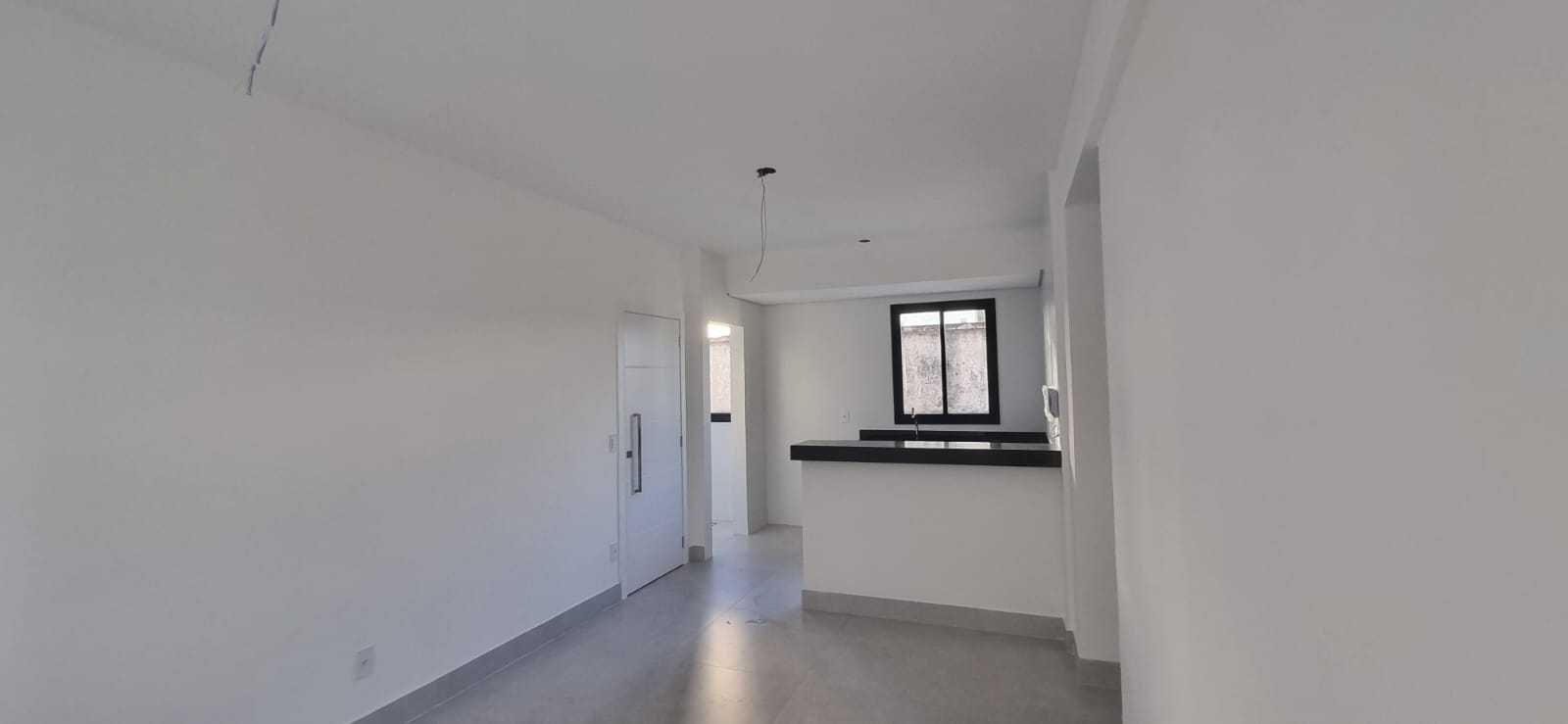 Apartamento à venda com 3 quartos, 70m² - Foto 2