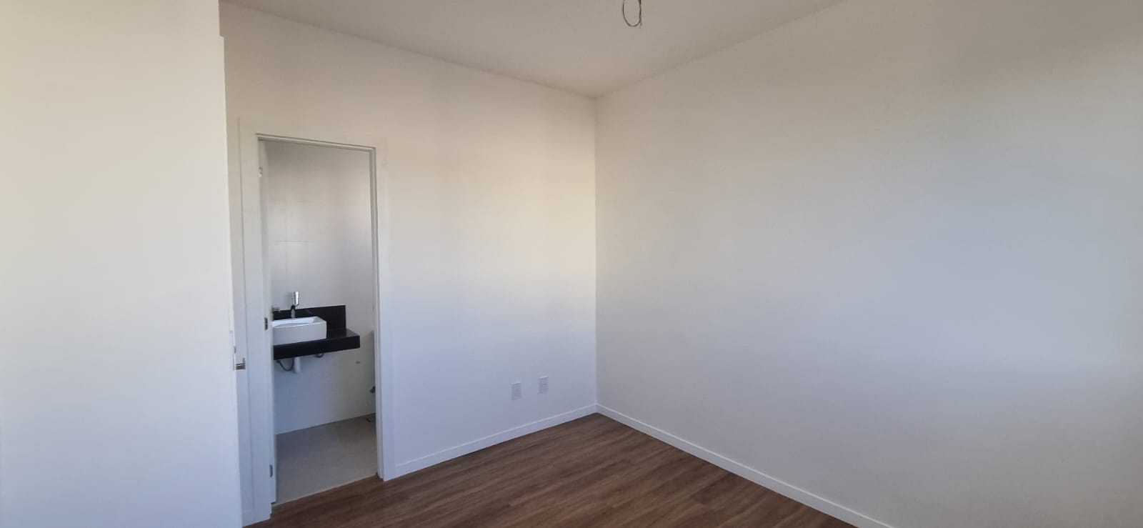 Apartamento à venda com 3 quartos, 70m² - Foto 7