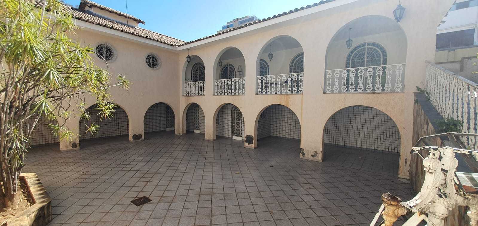 Loja-Salão para alugar com 4 quartos, 462m² - Foto 2