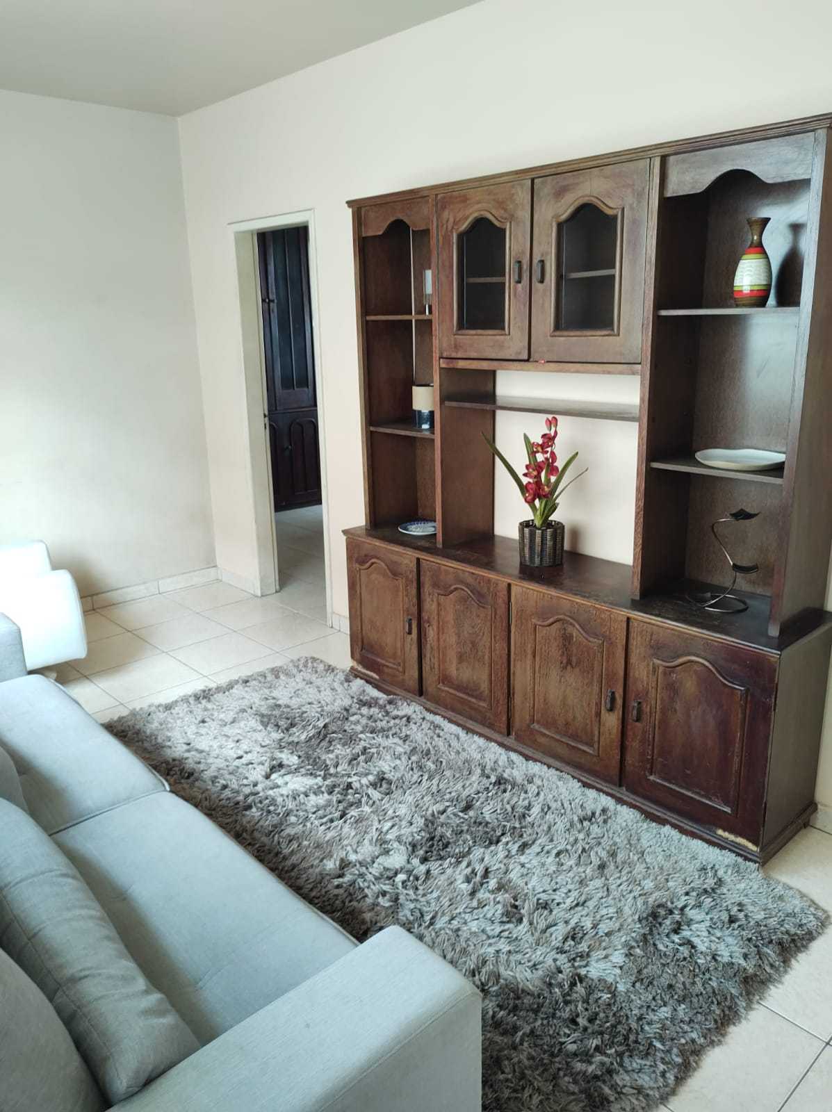 Apartamento à venda com 3 quartos, 105m² - Foto 1