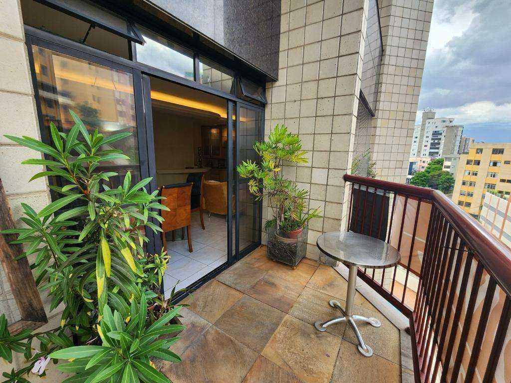 Apartamento à venda com 4 quartos, 241m² - Foto 20