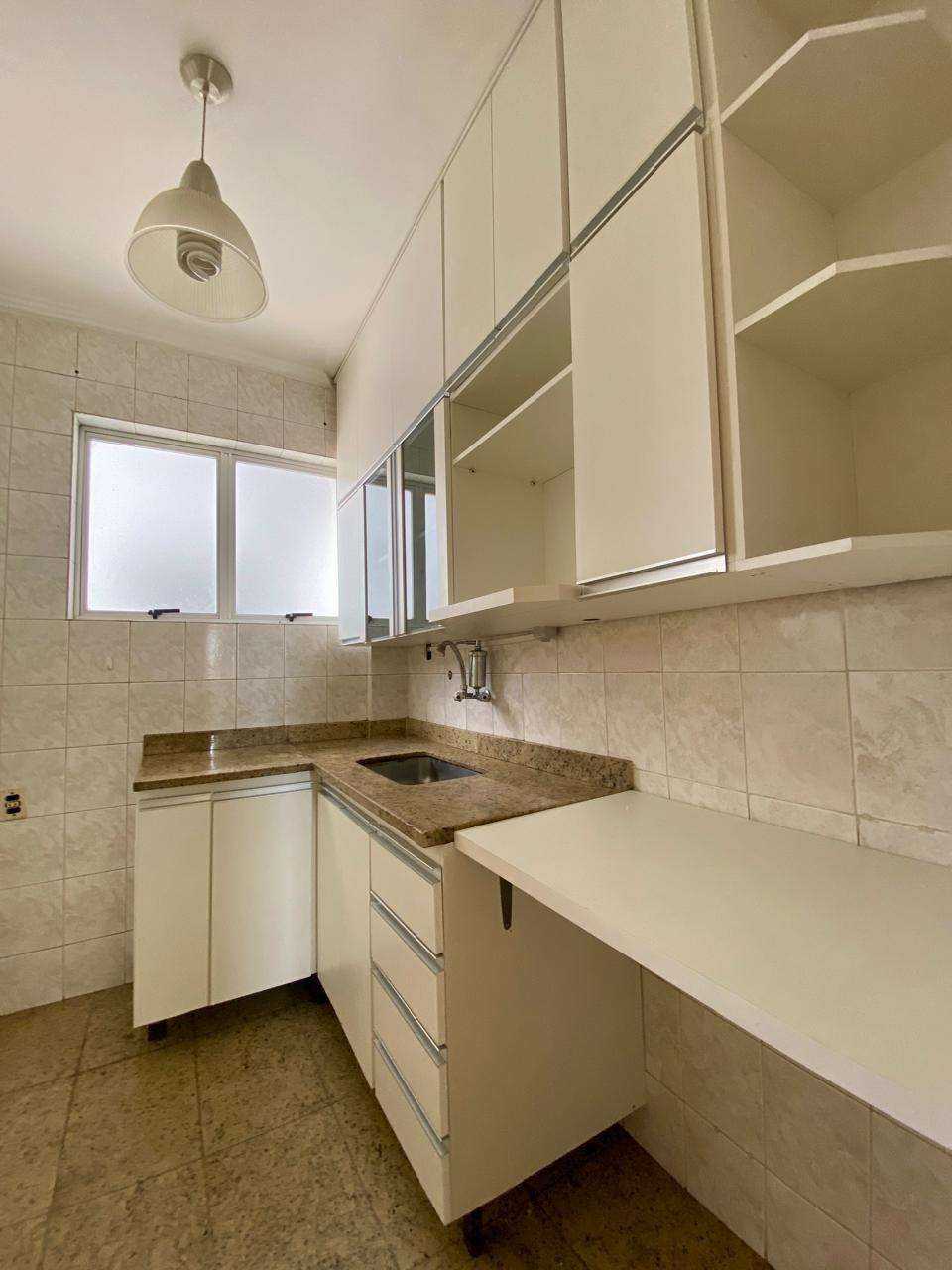 Apartamento à venda com 2 quartos, 75m² - Foto 11