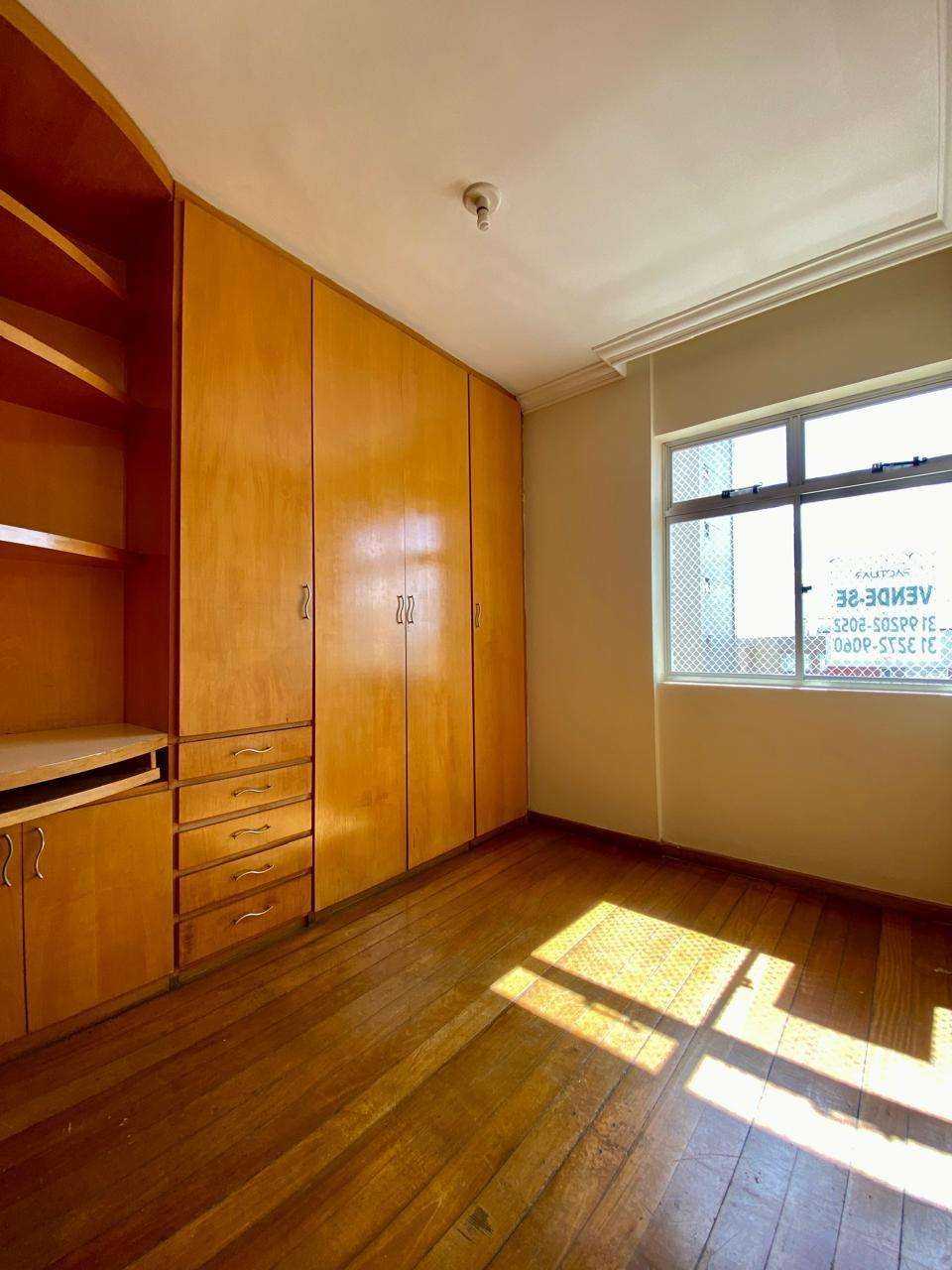 Apartamento à venda com 2 quartos, 75m² - Foto 7