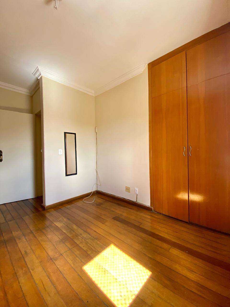 Apartamento à venda com 2 quartos, 75m² - Foto 10