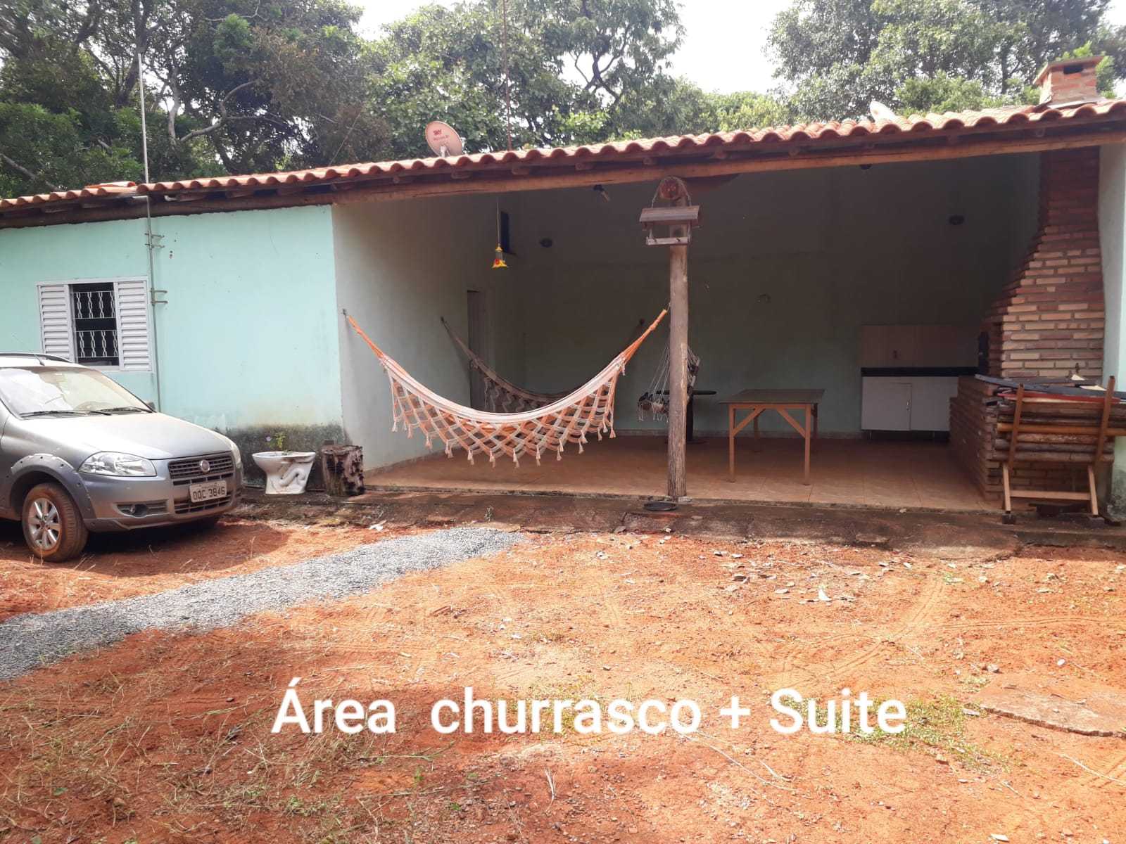 Chácara à venda com 4 quartos, 400m² - Foto 8