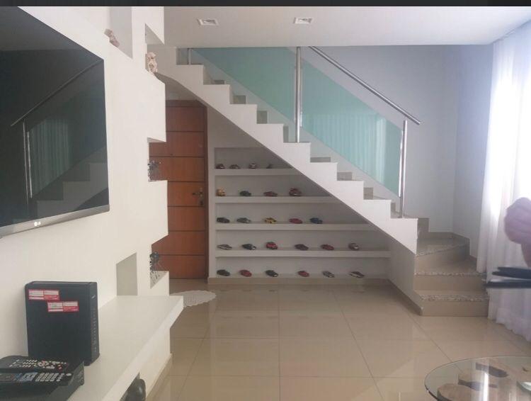 Cobertura à venda com 4 quartos, 180m² - Foto 2