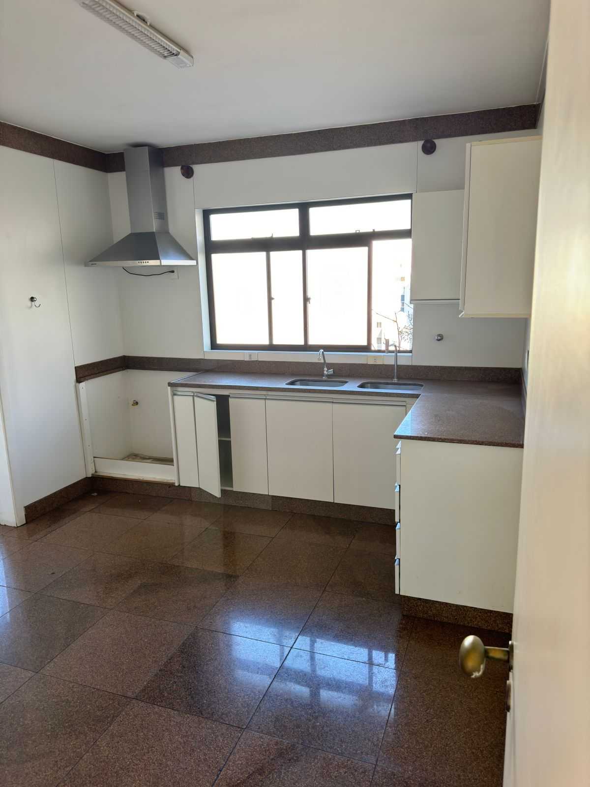 Apartamento à venda com 2 quartos, 181m² - Foto 15