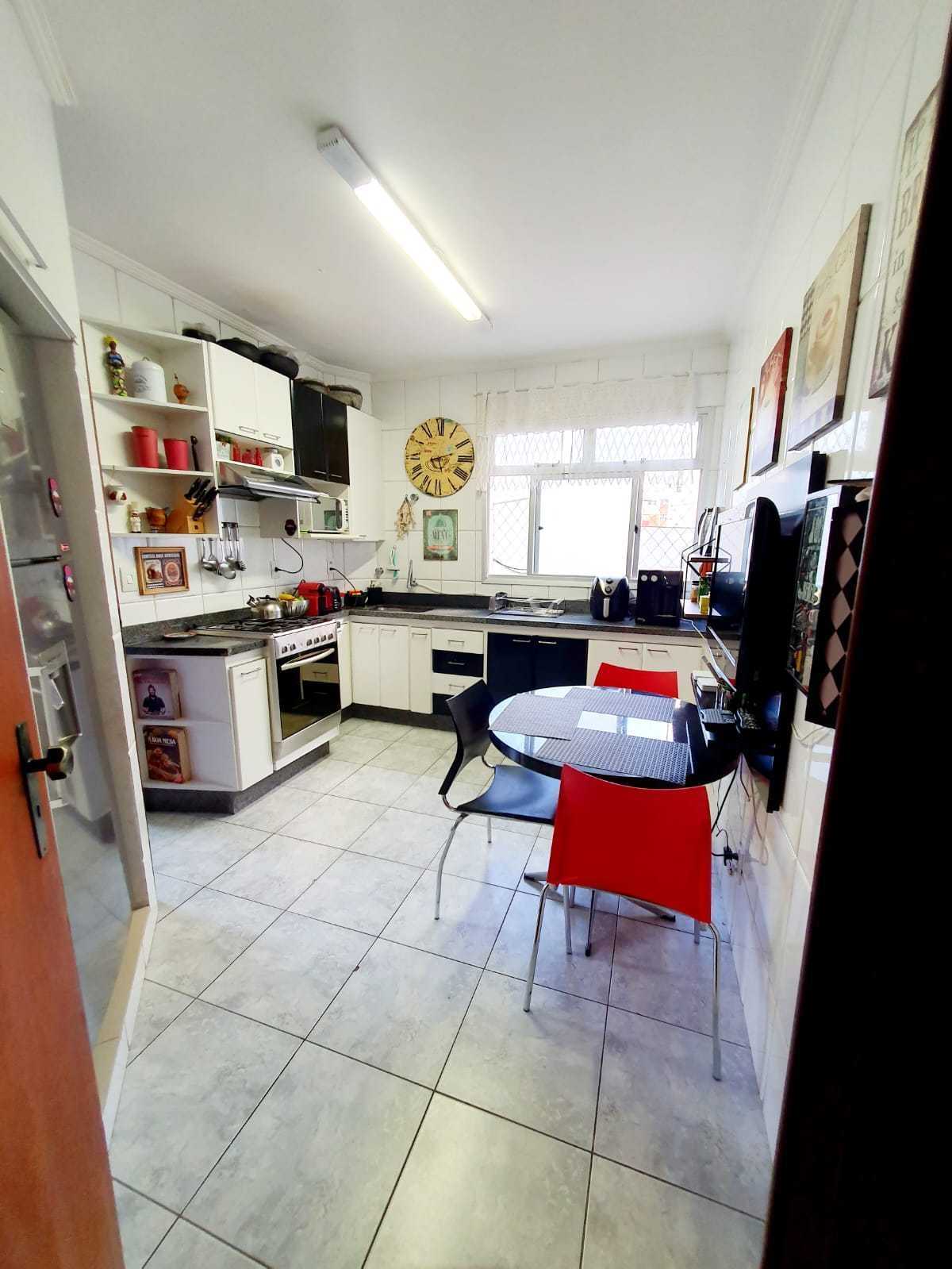 Apartamento à venda com 3 quartos, 105m² - Foto 22