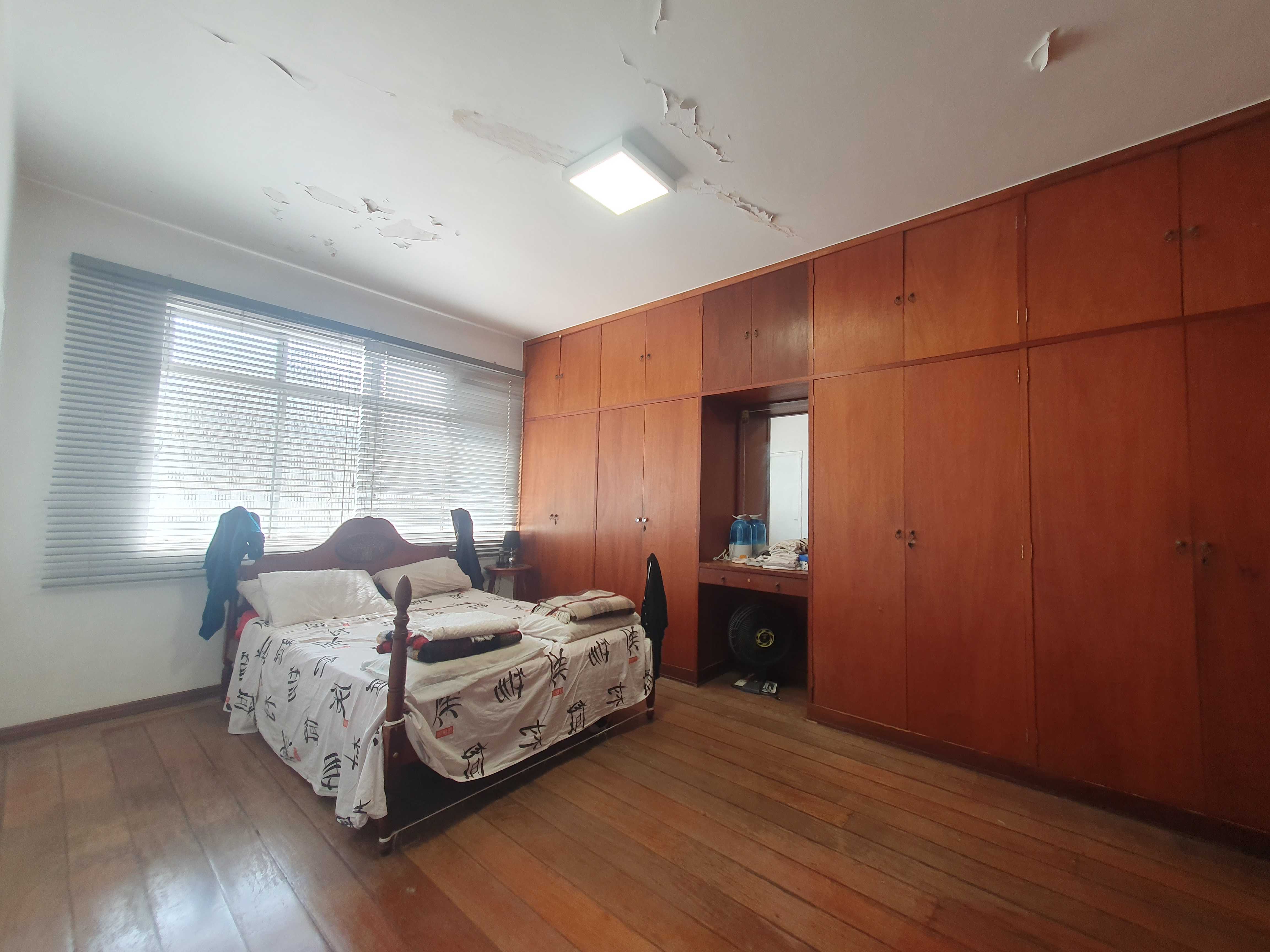 Casa à venda com 3 quartos, 248m² - Foto 10