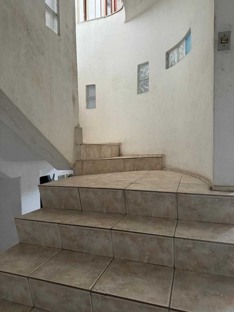 Casa à venda com 4 quartos, 240m² - Foto 17