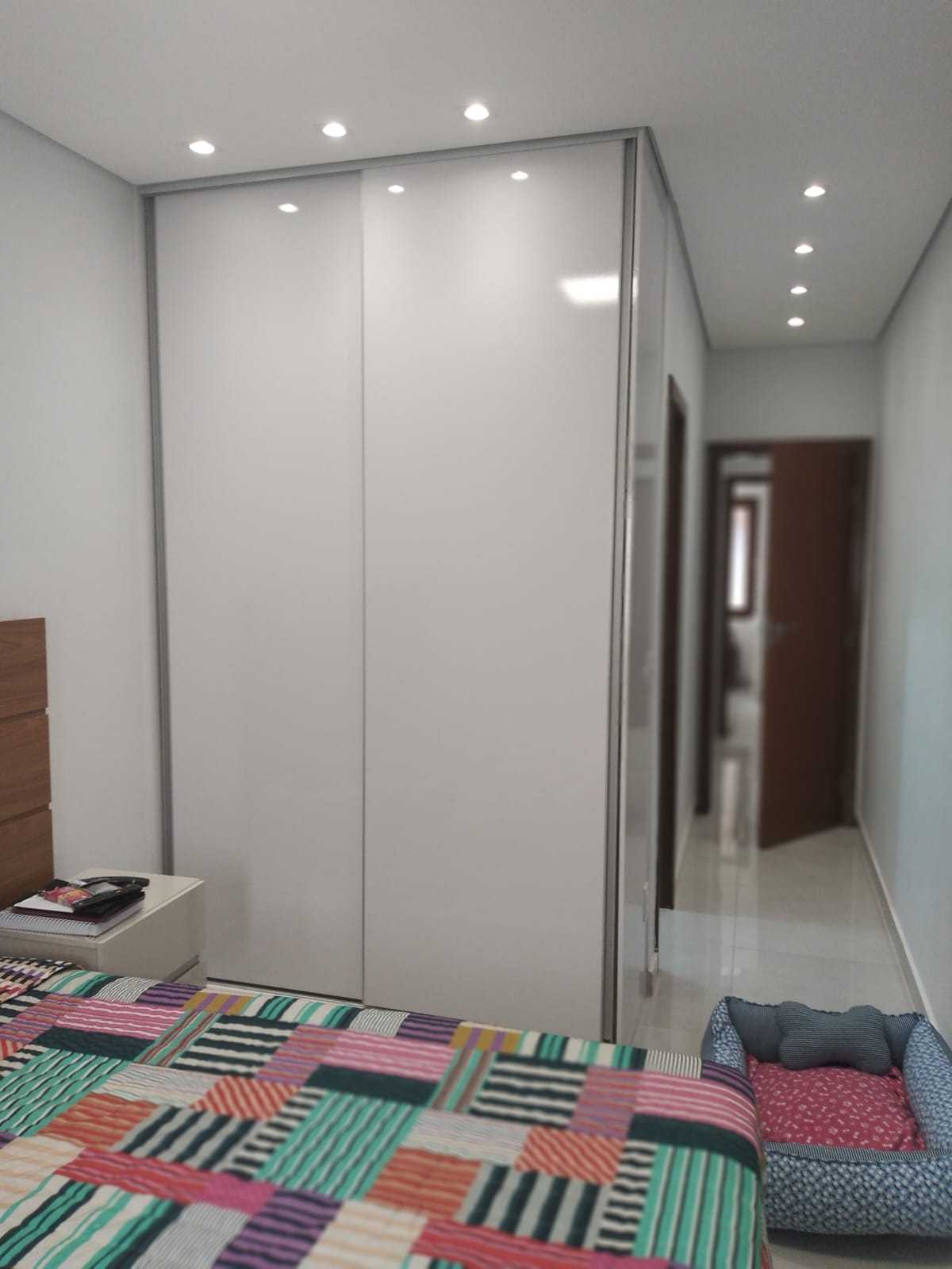 Casa à venda com 2 quartos, 81m² - Foto 15