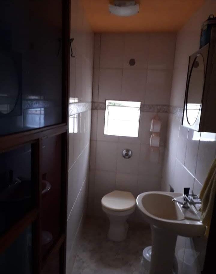 Casa à venda com 3 quartos, 90m² - Foto 6