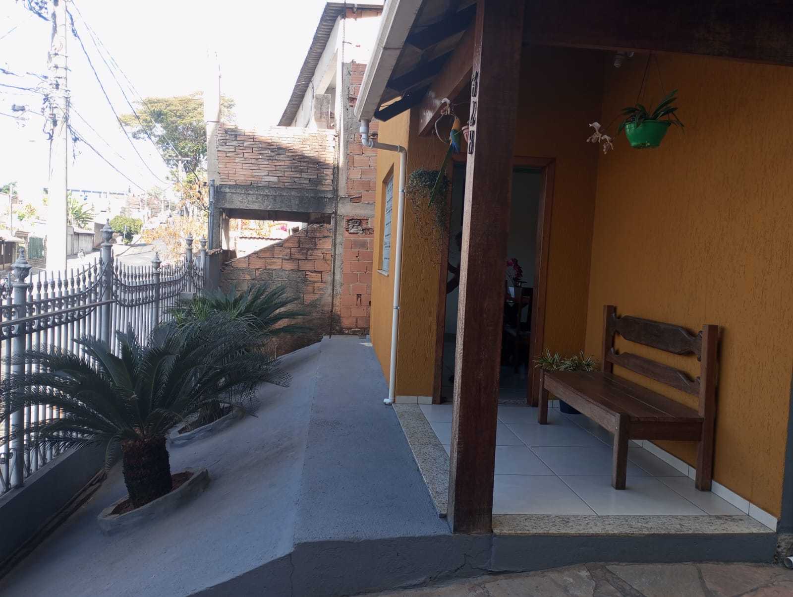 Casa à venda com 3 quartos, 110m² - Foto 2