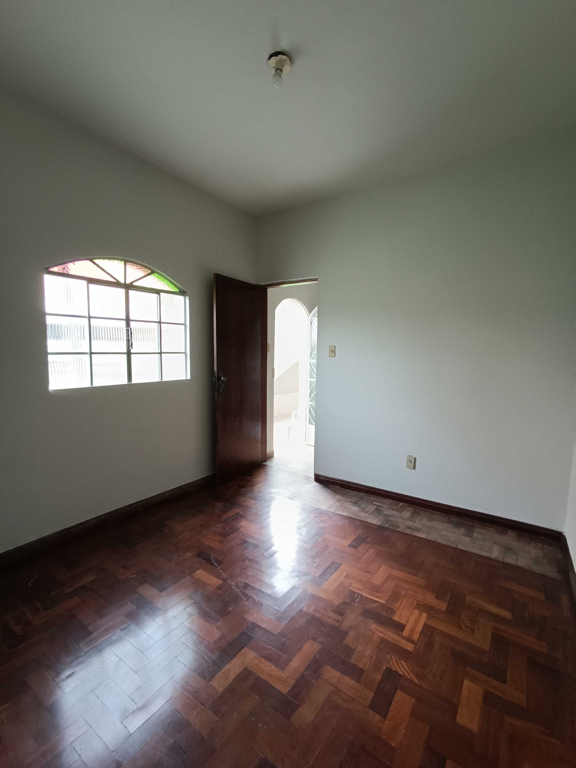 Casa para alugar com 3 quartos, 150m² - Foto 19