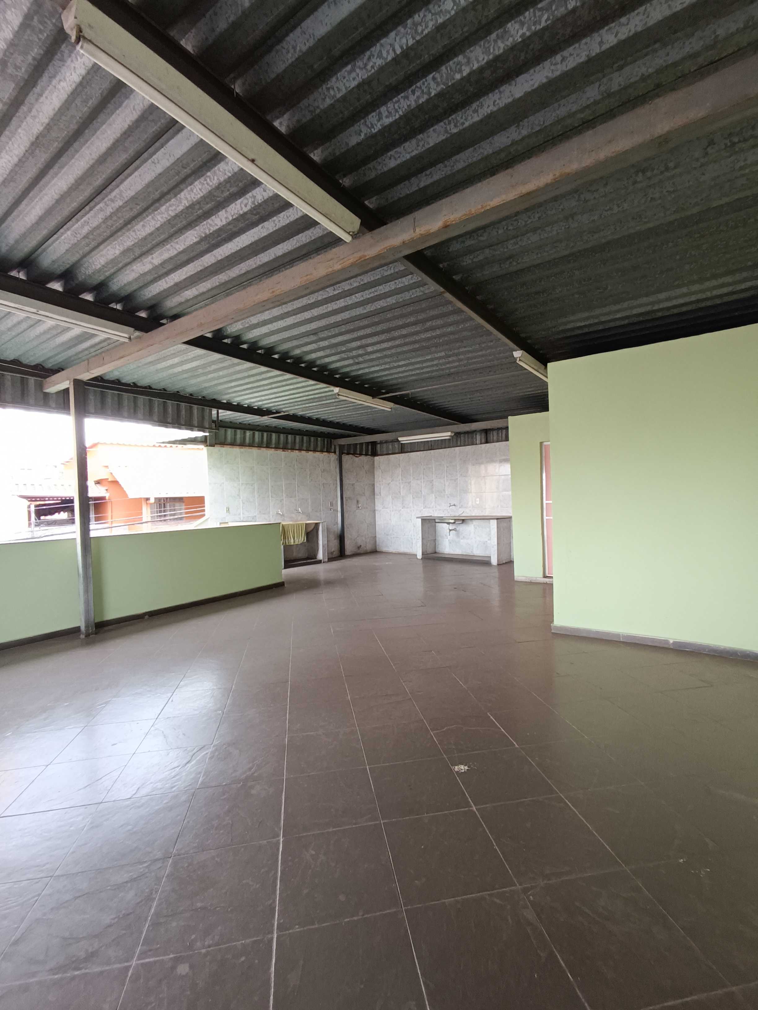 Casa para alugar com 3 quartos, 150m² - Foto 3