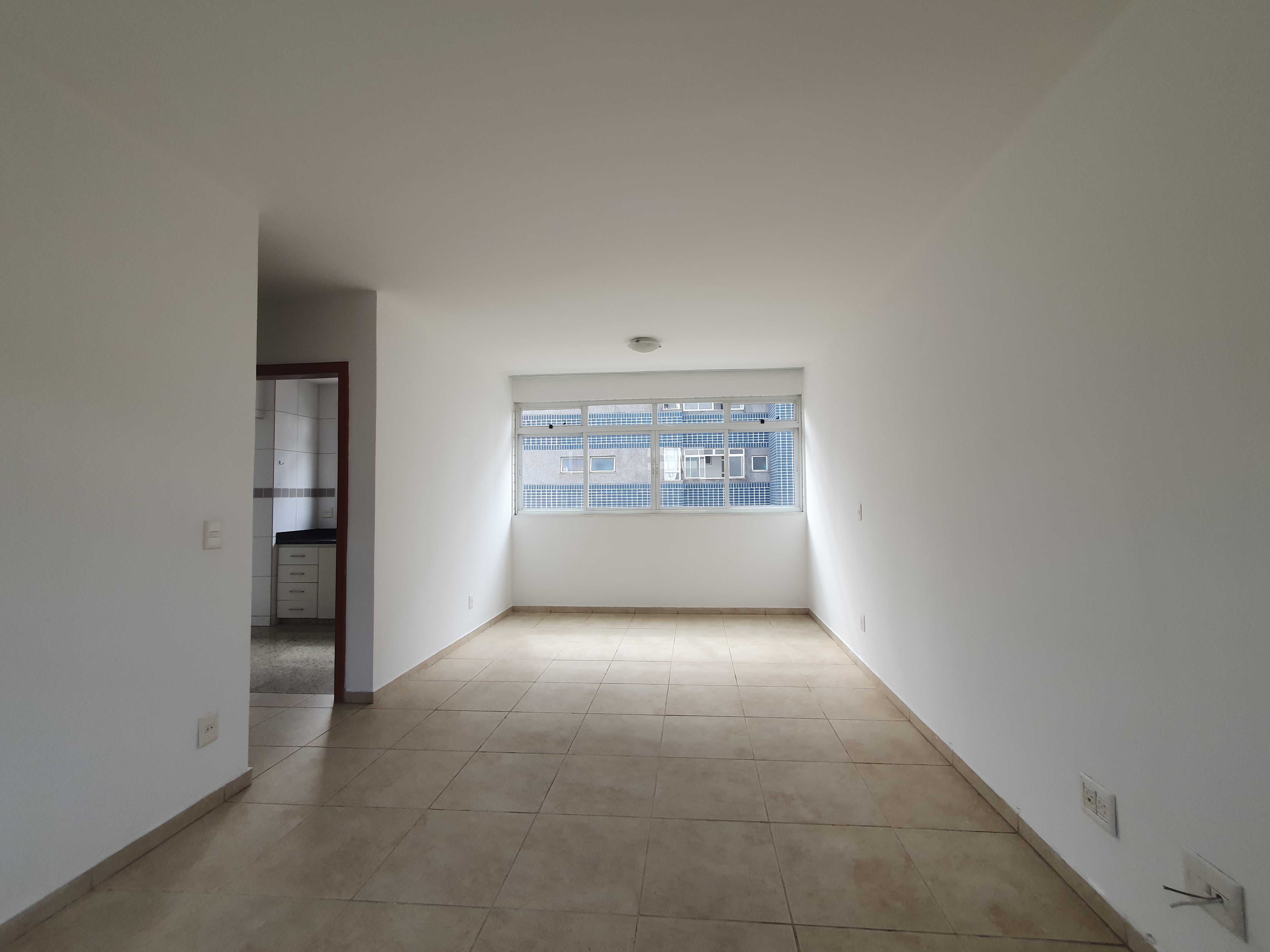 Apartamento à venda com 2 quartos, 65m² - Foto 2