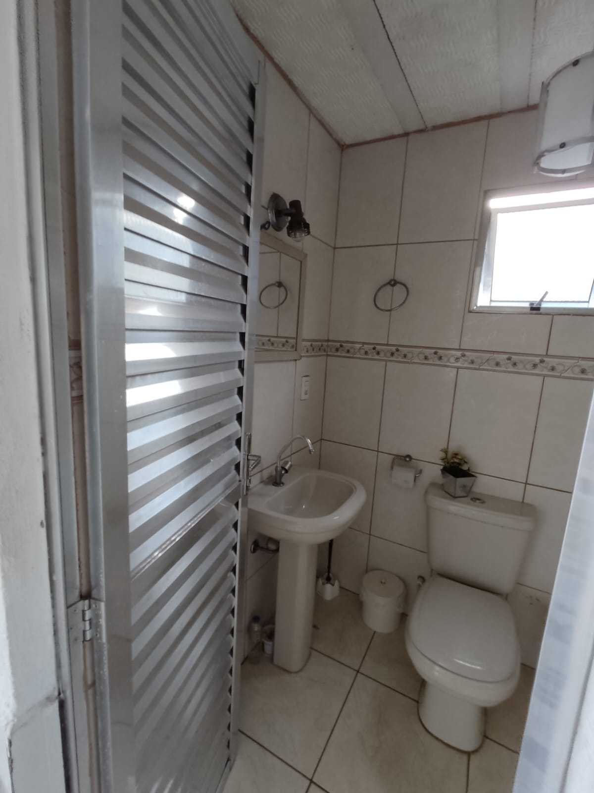 Casa à venda com 7 quartos, 280m² - Foto 17