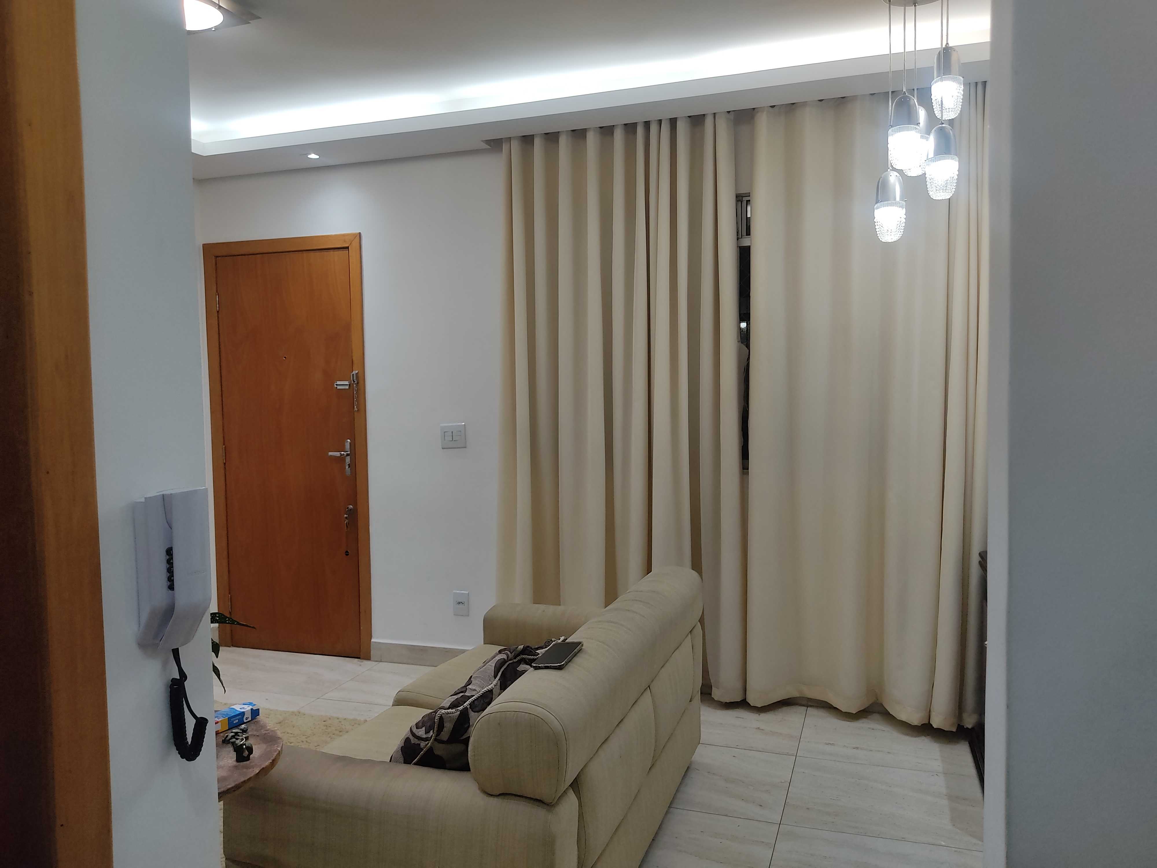 Apartamento à venda com 2 quartos, 65m² - Foto 2