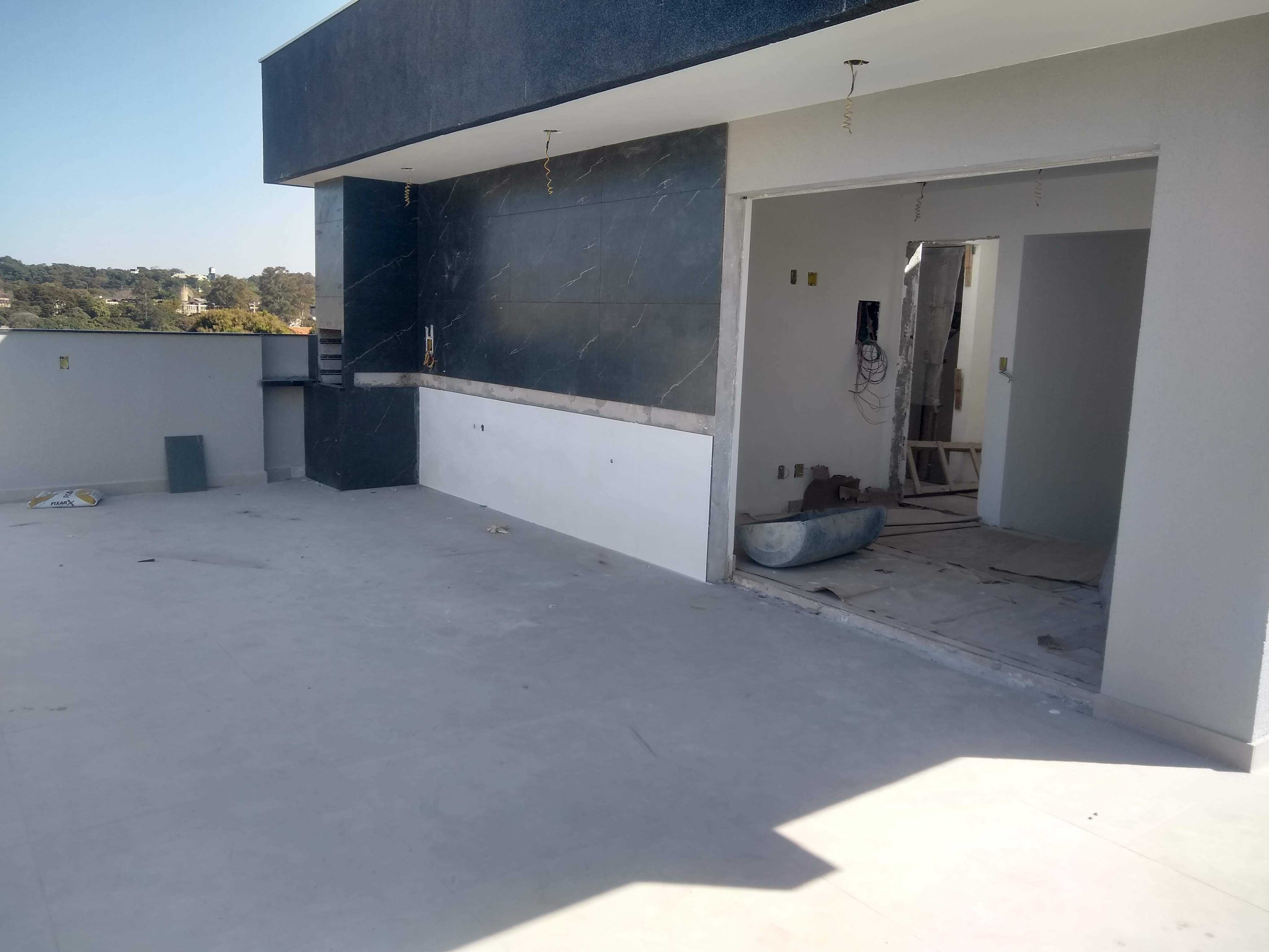 Cobertura à venda com 4 quartos, 170m² - Foto 1