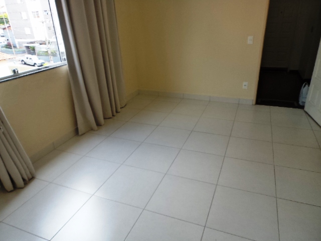 Apartamento à venda com 3 quartos, 139m² - Foto 6