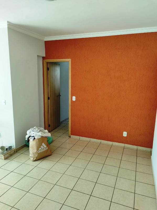 Apartamento à venda com 3 quartos, 80m² - Foto 4