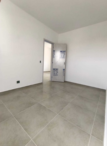 Apartamento à venda com 2 quartos, 60m² - Foto 3