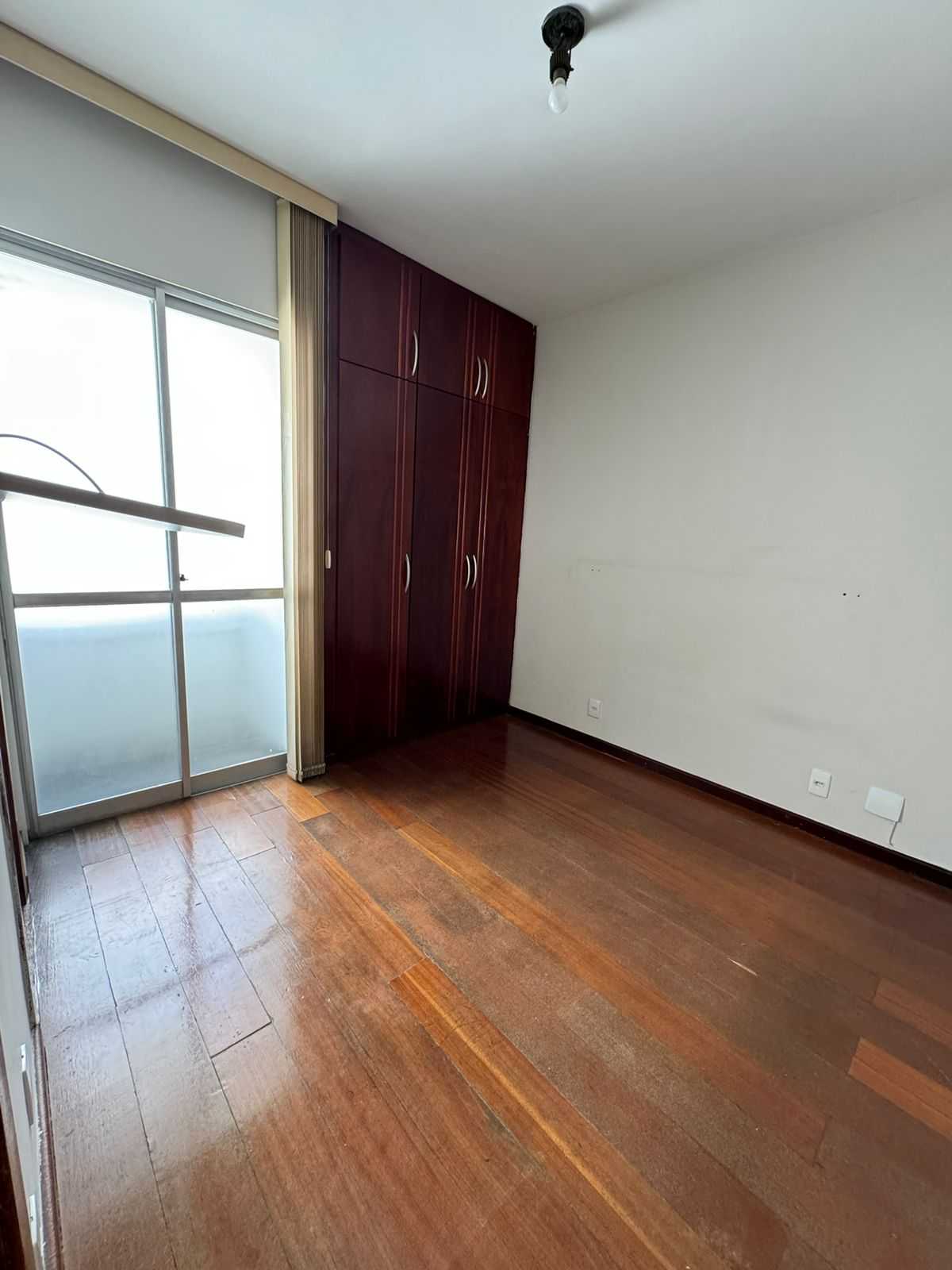 Apartamento à venda com 4 quartos, 86m² - Foto 6