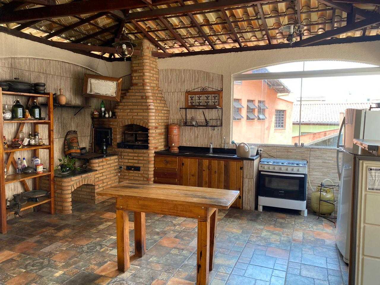 Casa à venda com 3 quartos, 290m² - Foto 15