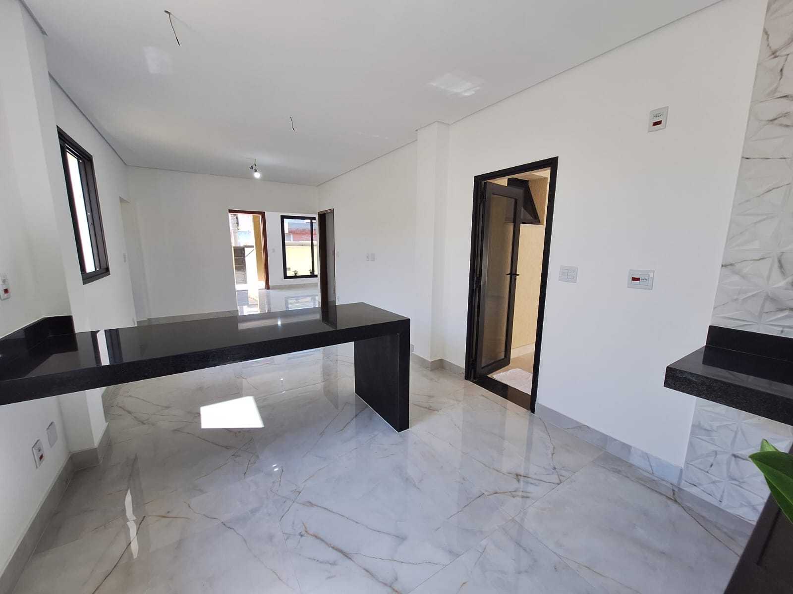 Casa à venda com 3 quartos, 266m² - Foto 6