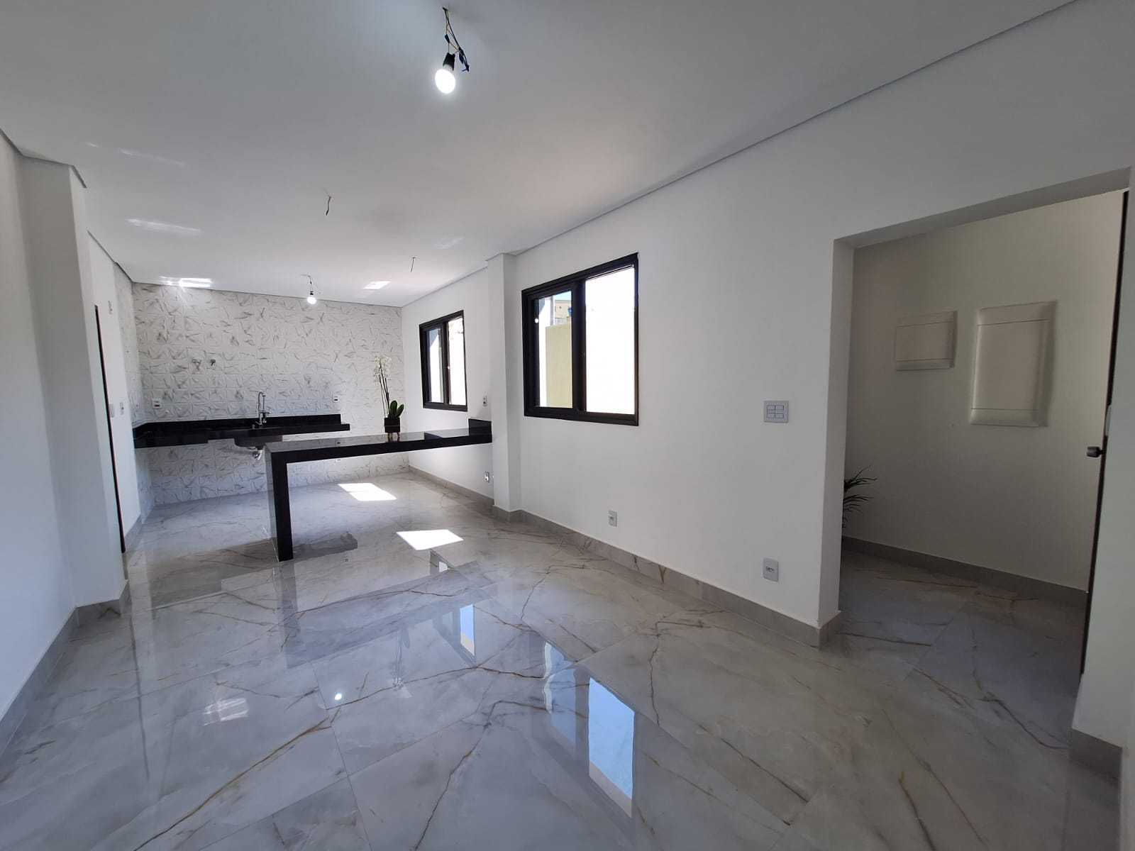 Casa à venda com 3 quartos, 266m² - Foto 5