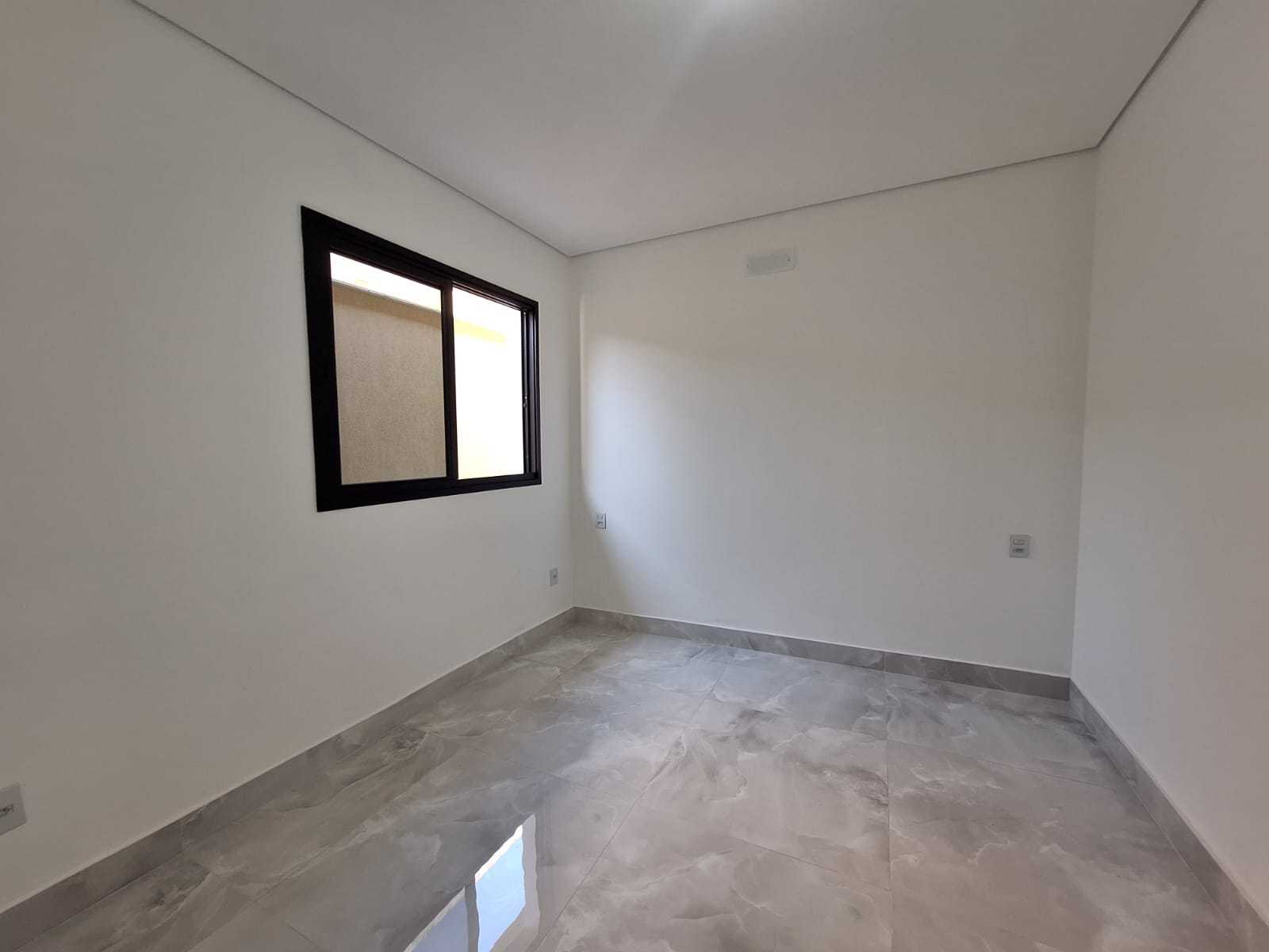 Casa à venda com 3 quartos, 266m² - Foto 9