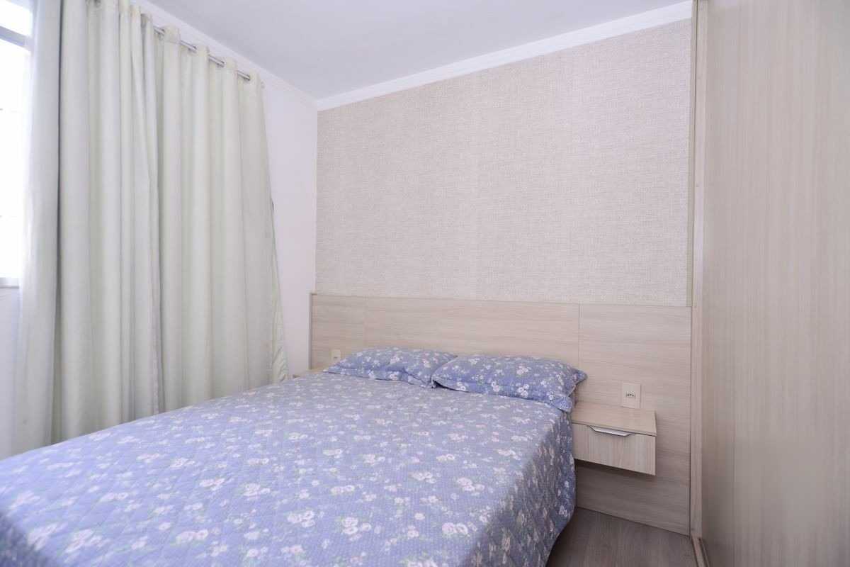 Apartamento à venda com 2 quartos, 44m² - Foto 11