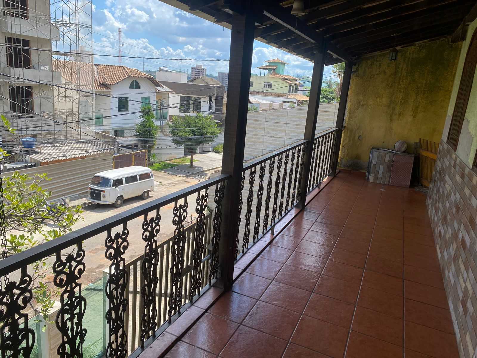 Casa à venda com 3 quartos, 290m² - Foto 14