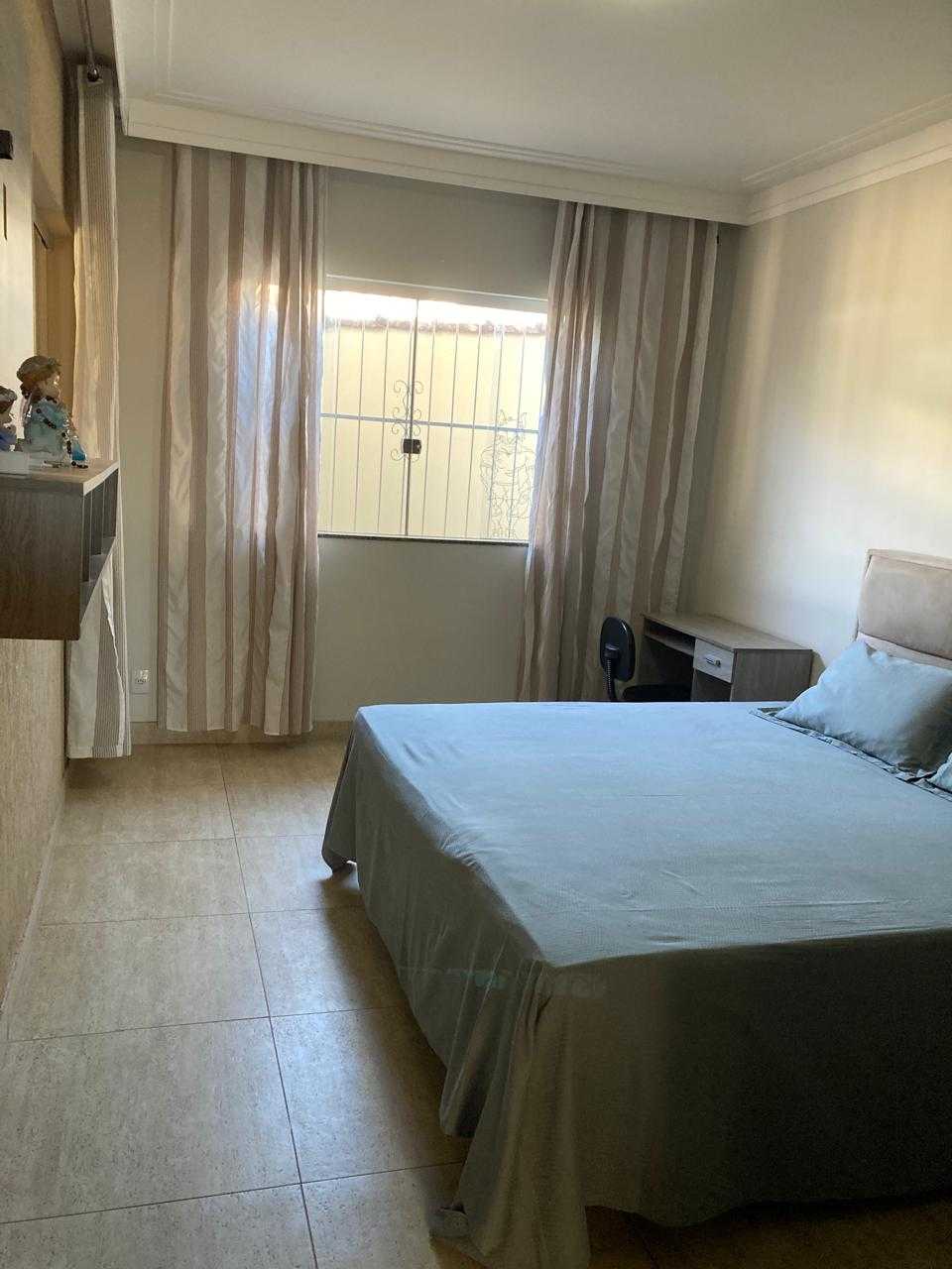 Casa à venda com 4 quartos, 1080m² - Foto 21